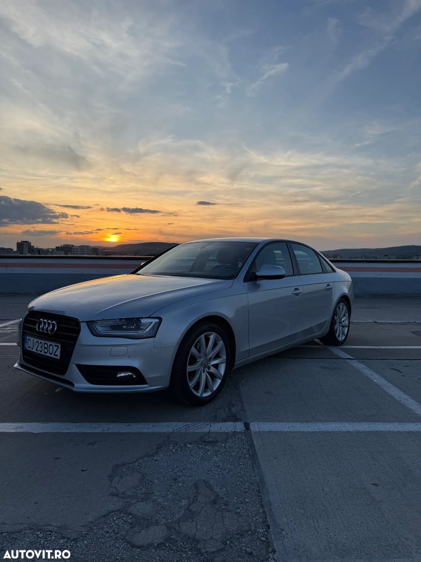 Audi A4 Avant 1.8 TFSI Ambiente - 1