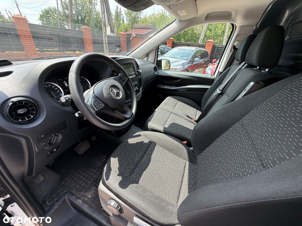 Mercedes-Benz VITO - 16