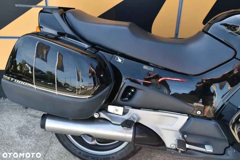 Honda ST - 6