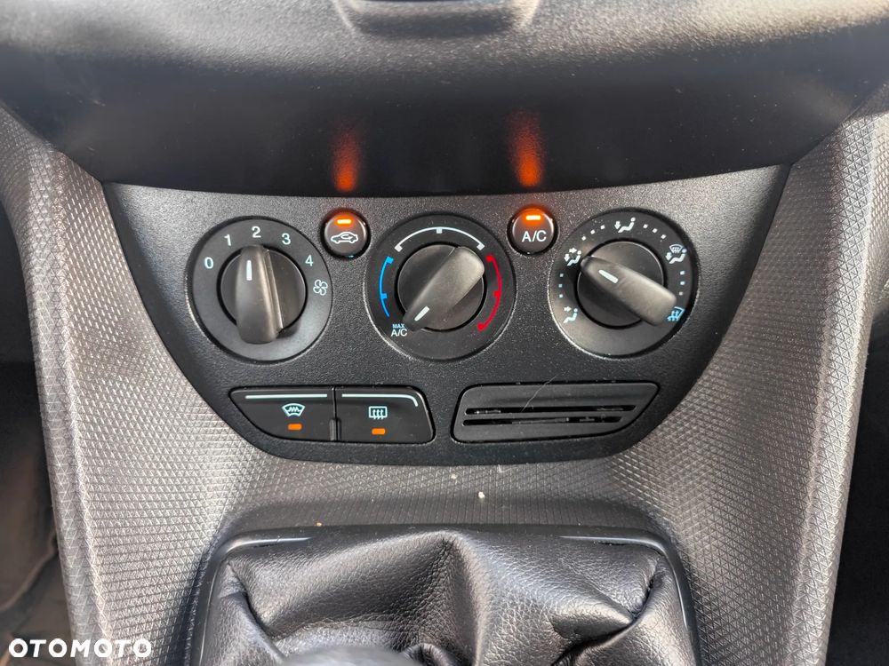 Ford Tourneo Connect Grand 1.5TDCi Ambiente - 35