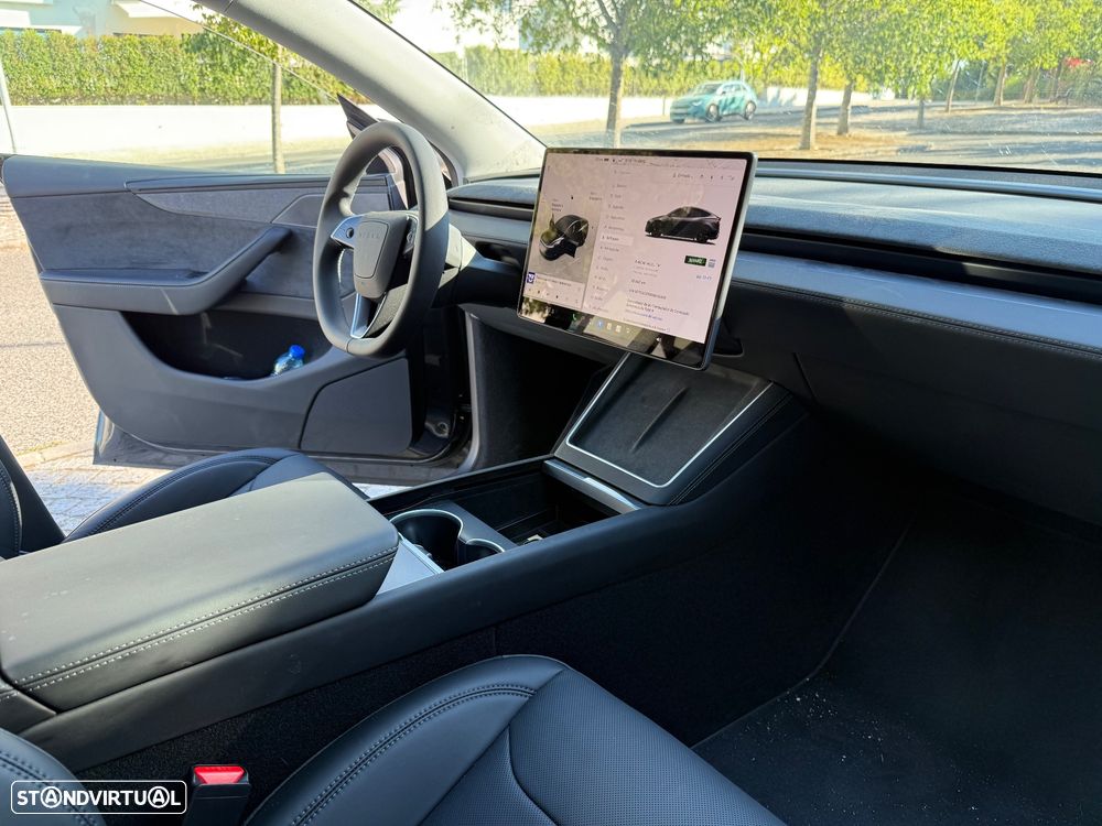 Tesla Model Y Long Range Tração Integral - 6