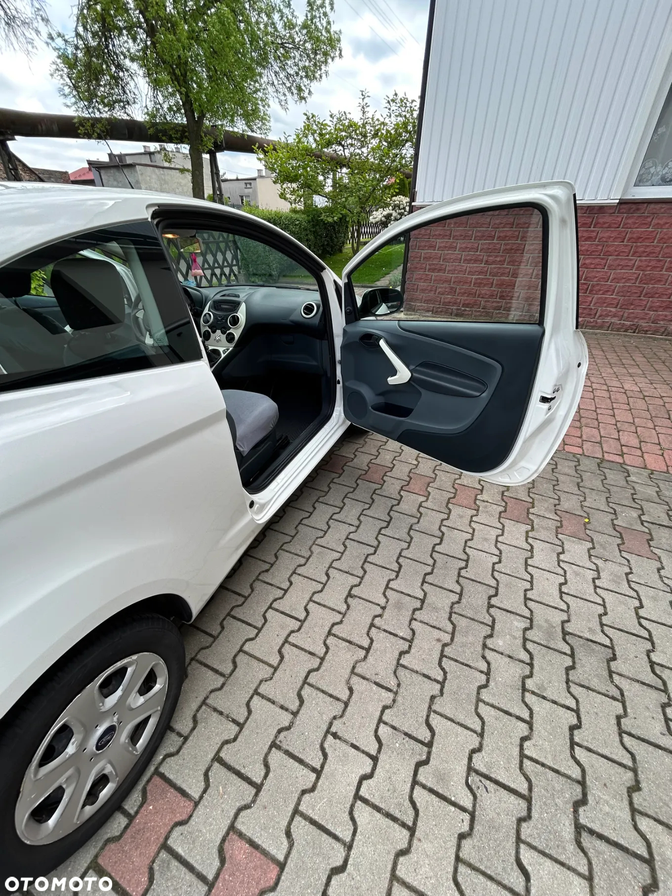 Ford KA 1.2 Titanium EU5 - 12