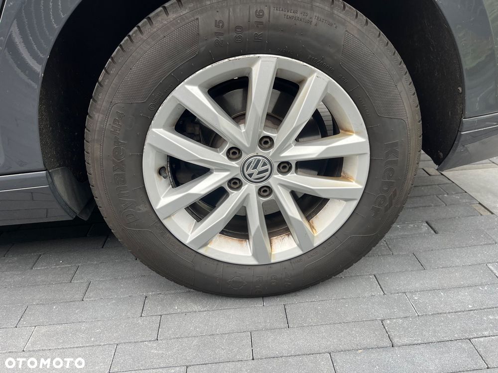 Volkswagen Passat 2.0 TDI BMT Comfortline DSG - 10