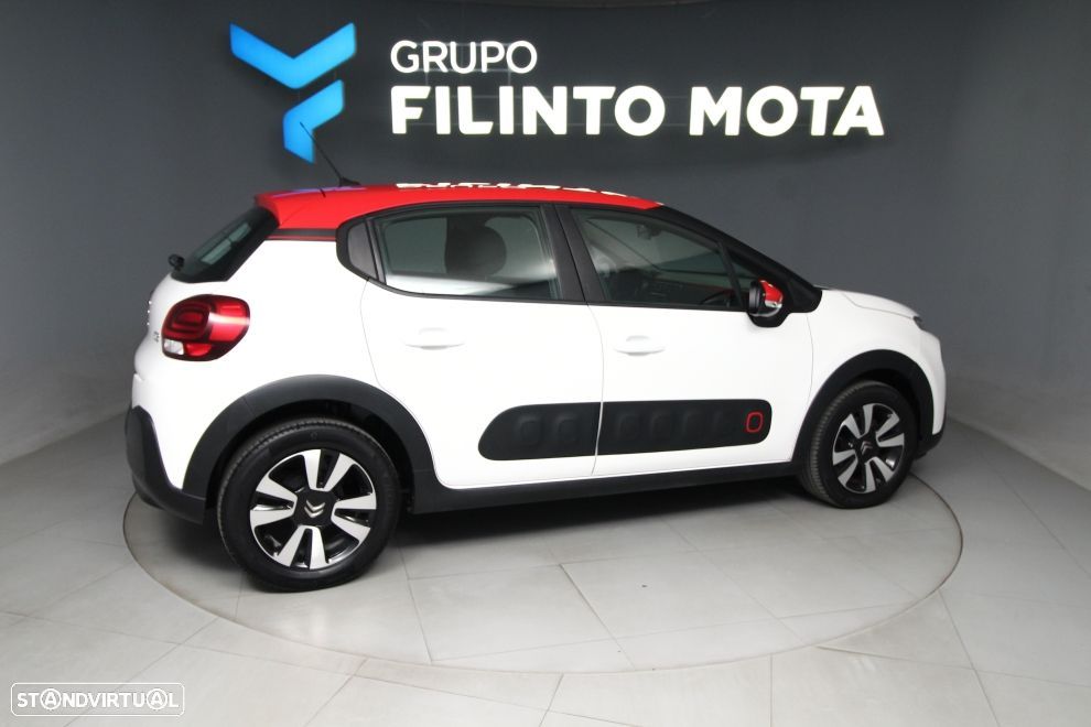 Citroën C3 1.2 PureTech Shine - 2