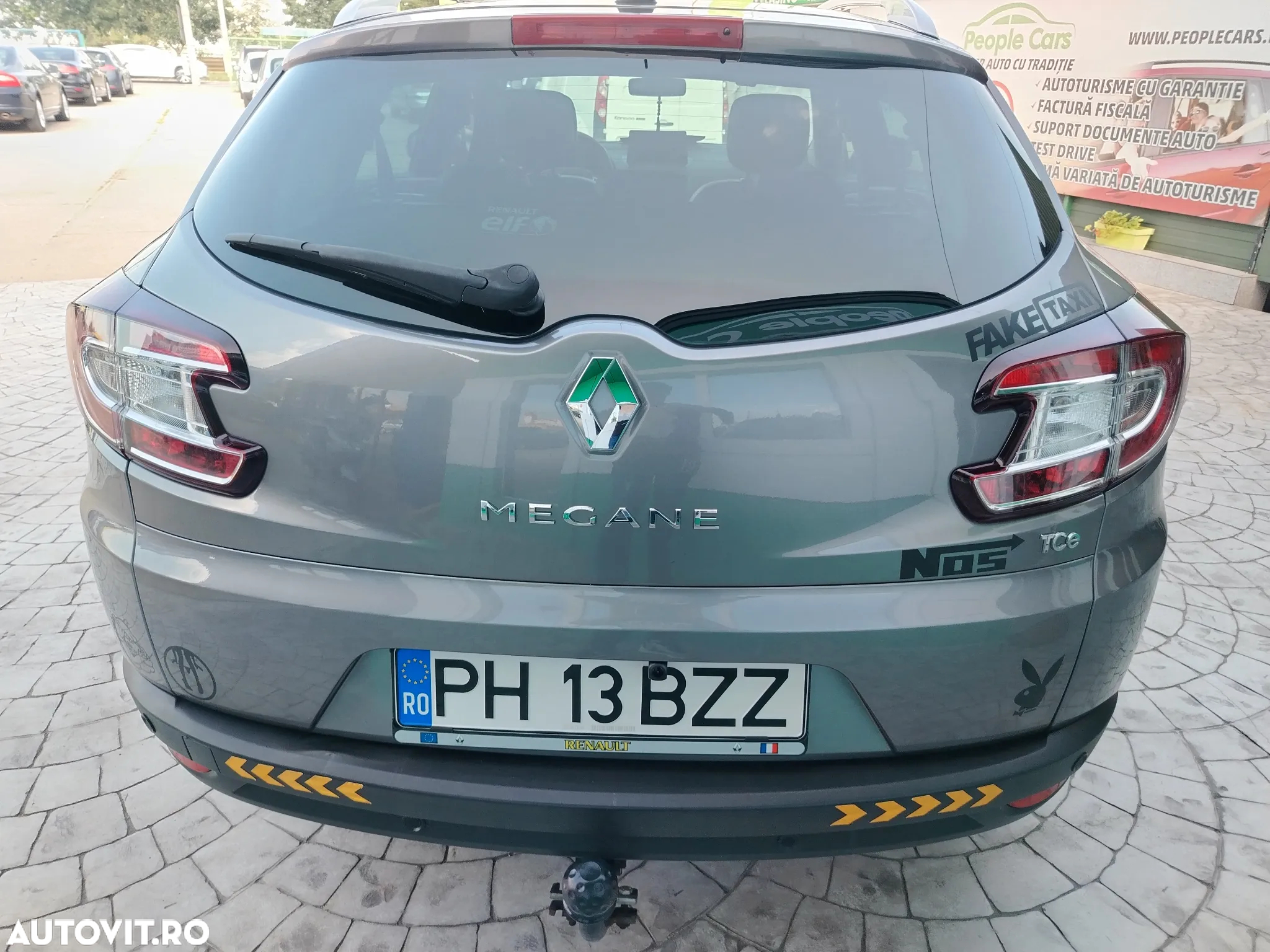 Renault Megane Grandtour TCe 130 Bose Edition - 15