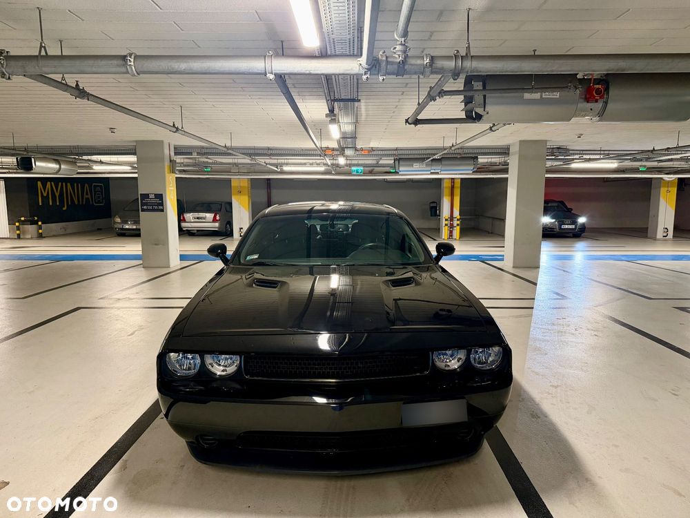 Dodge Challenger 3.5 SE - 6