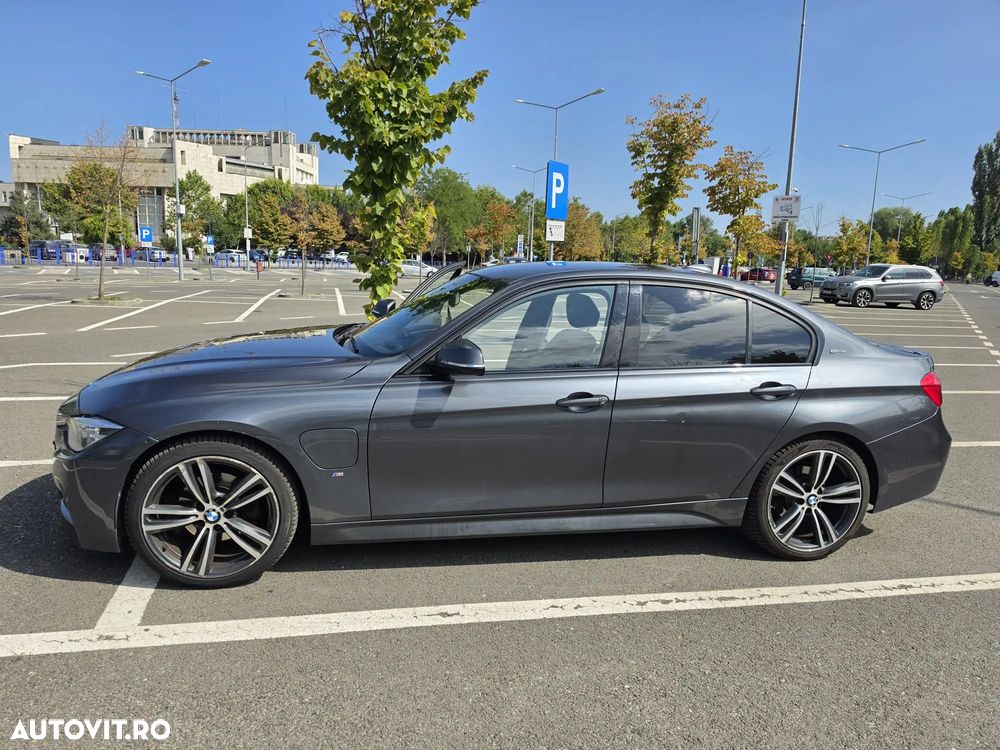 BMW Seria 3 330e iPerformance M Sport - 2