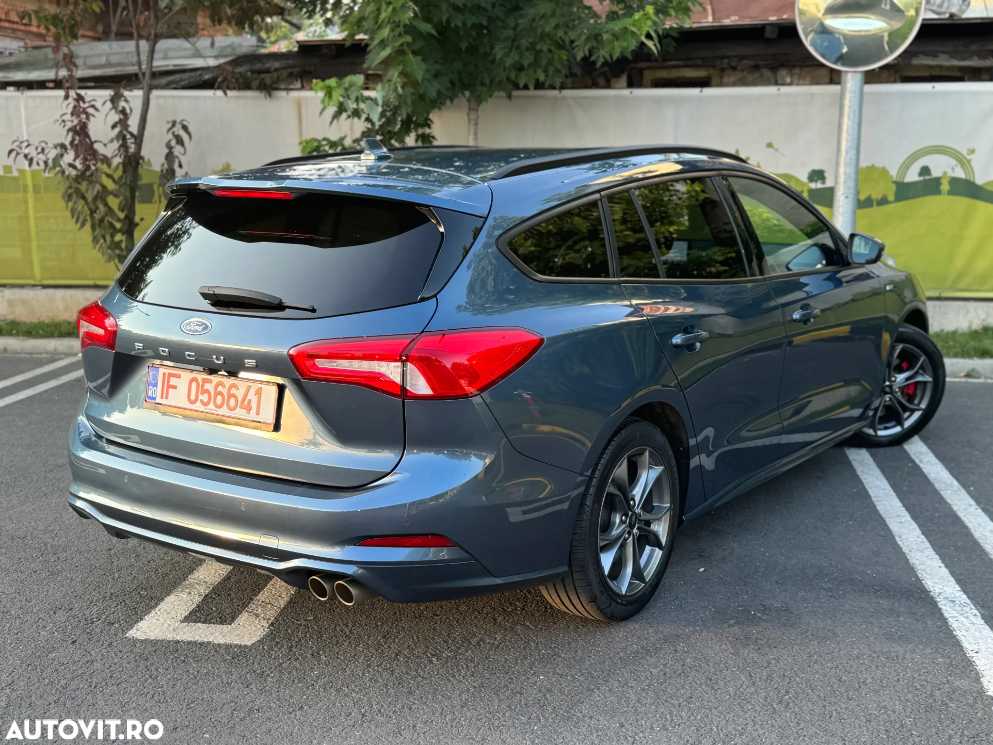 Ford Focus 1.5 Ecoboost ST-Line - 4