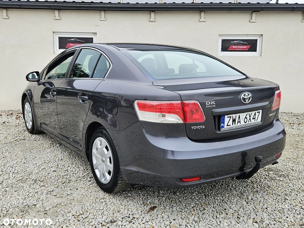 Toyota Avensis 2.0 D-4D - 3