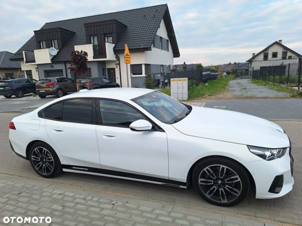 BMW Seria 5 520e Luxury Line sport - 10