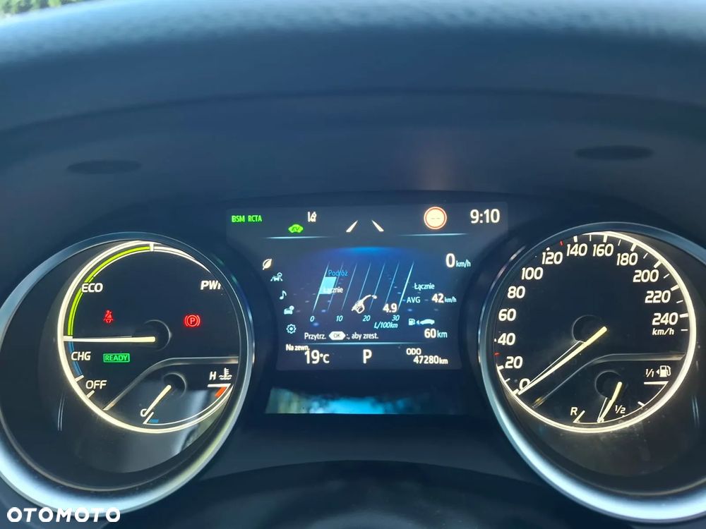 Toyota Camry 2.5 Hybrid Executive CVT - 13