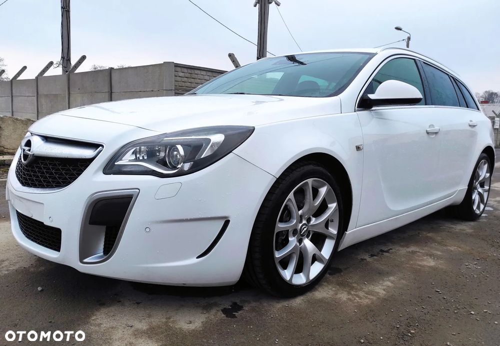 Opel Insignia 2.8 V6 Turbo Sports Tourer 4x4 Automatik OPC - 2