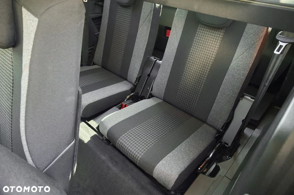 Peugeot 5008 BlueHDi 130 EAT8 Active - 30