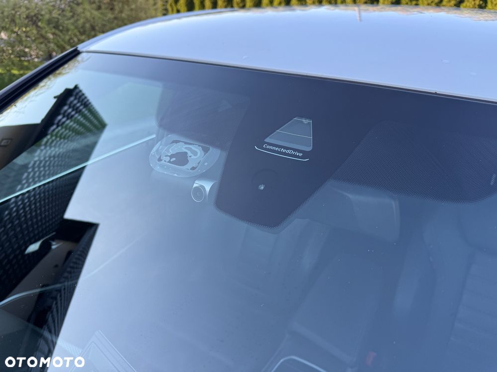 BMW Seria 3 330i M Sport sport - 17