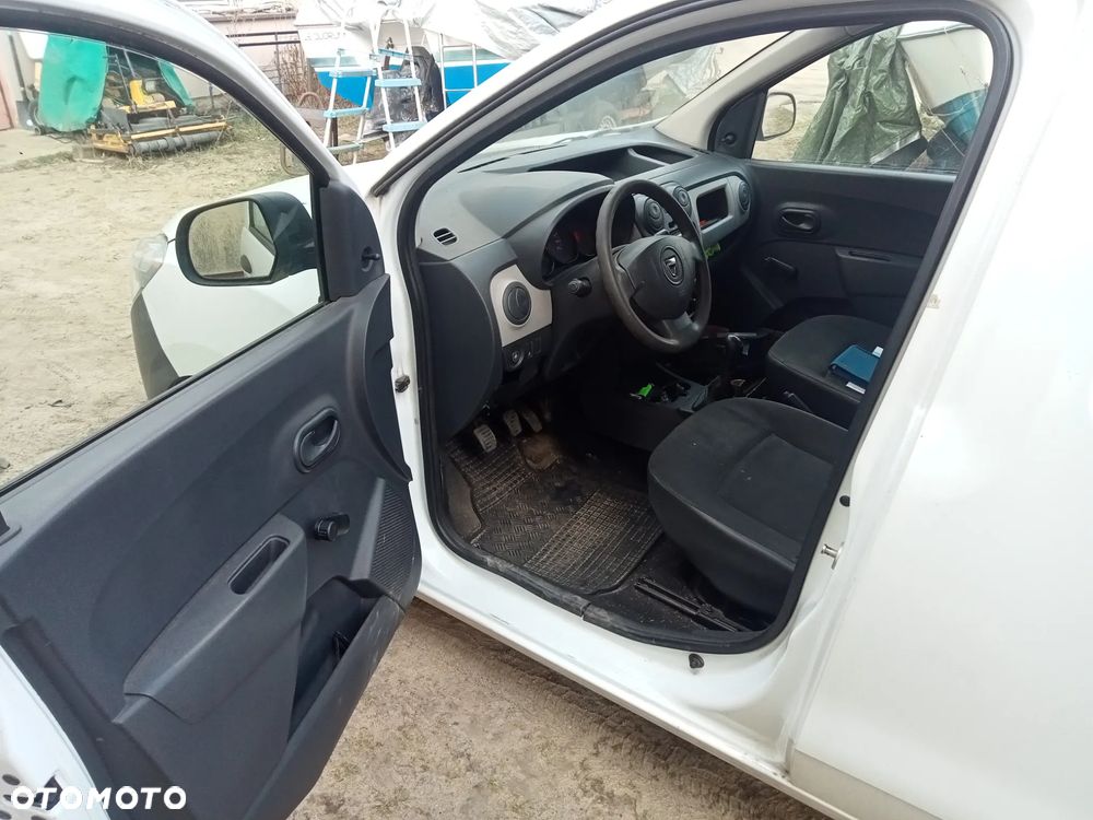 Dacia Dokker - 7
