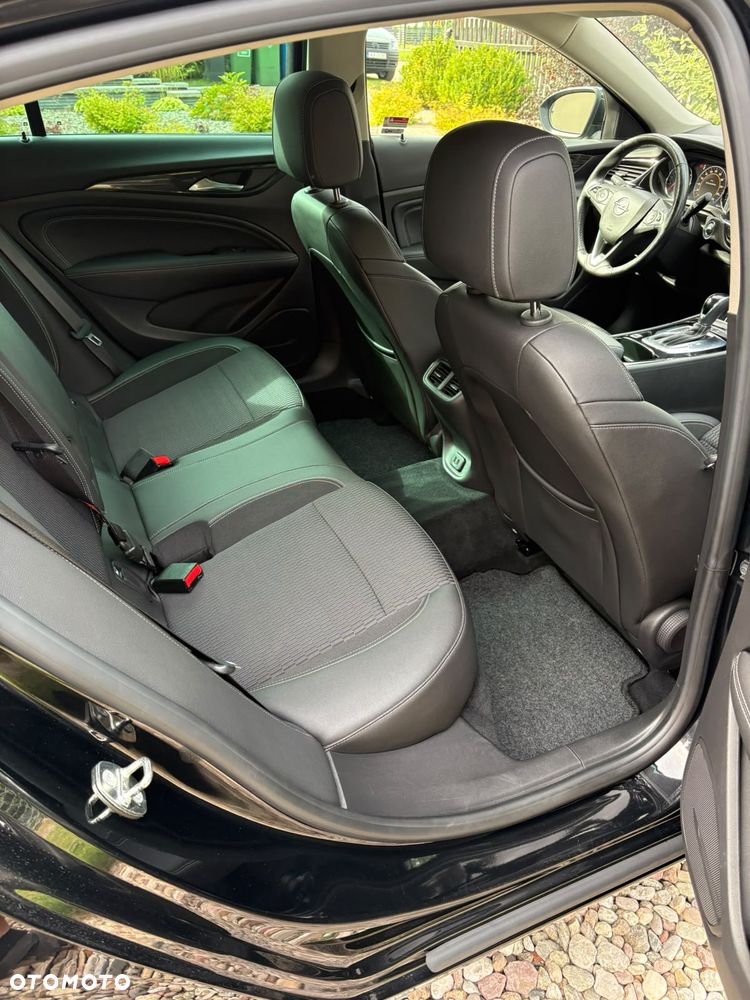 Opel Insignia CT 2.0 CDTI - 10