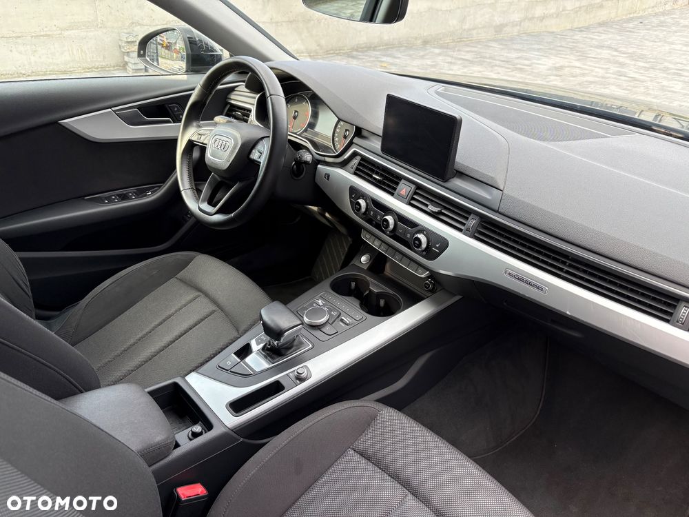 Audi A4 Avant 2.0 TDI S tronic - 13