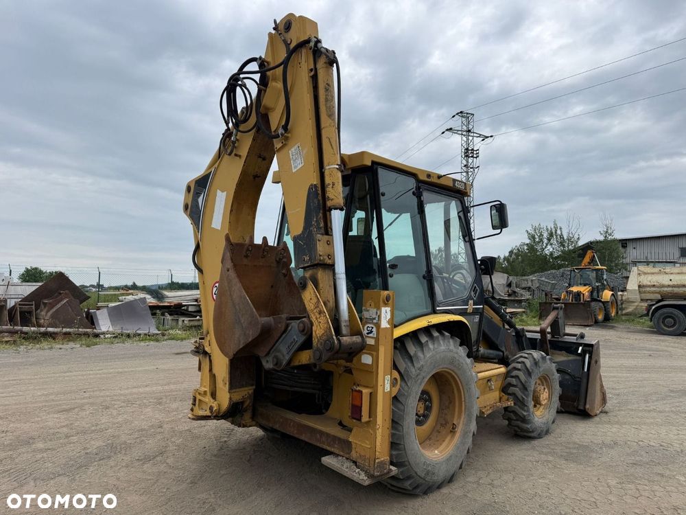Caterpillar 432 D 4X4 - 6