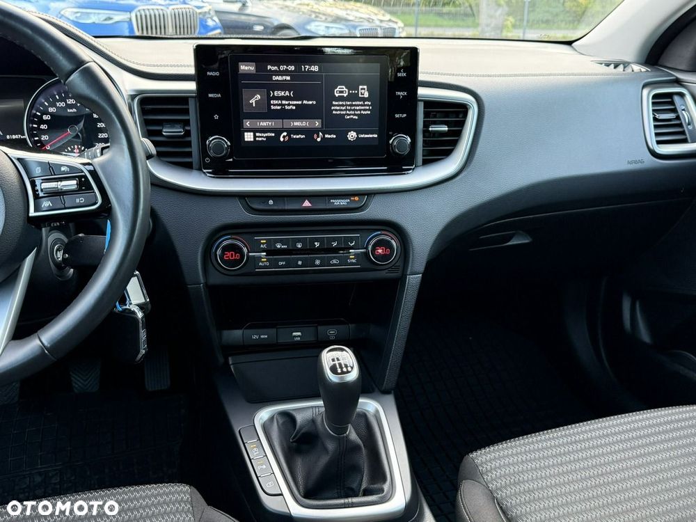 Kia Ceed - 22
