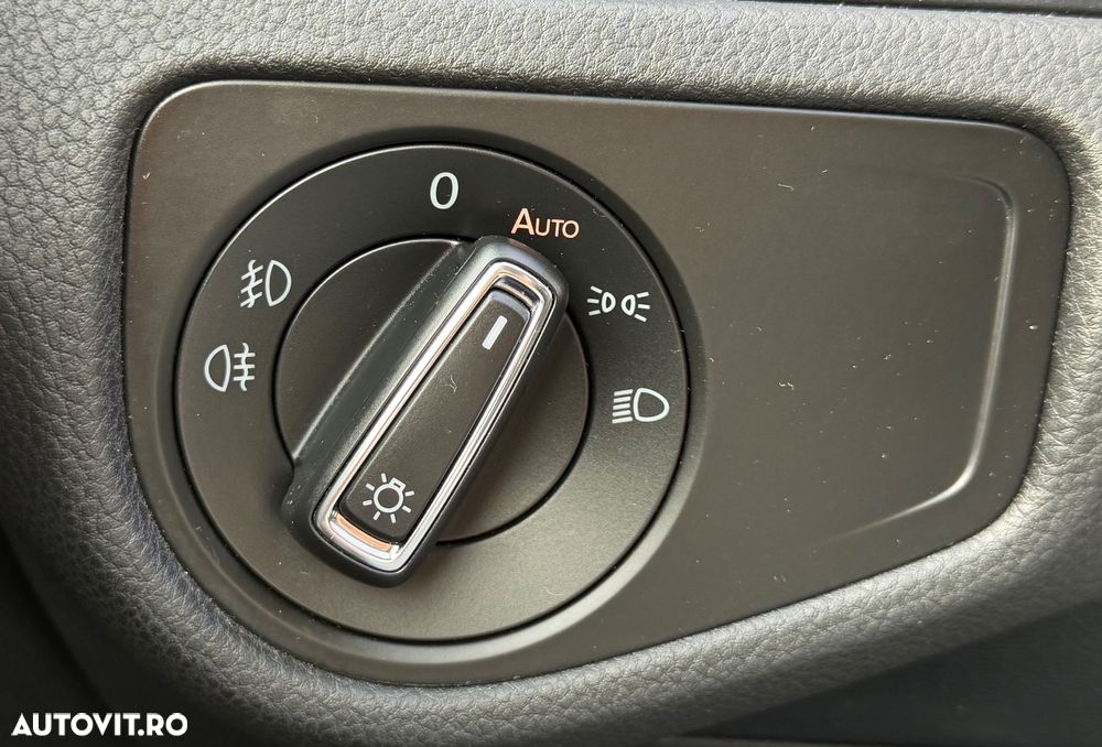 Volkswagen Golf 1.4 TSI (BlueMotion Technology) Highline - 26