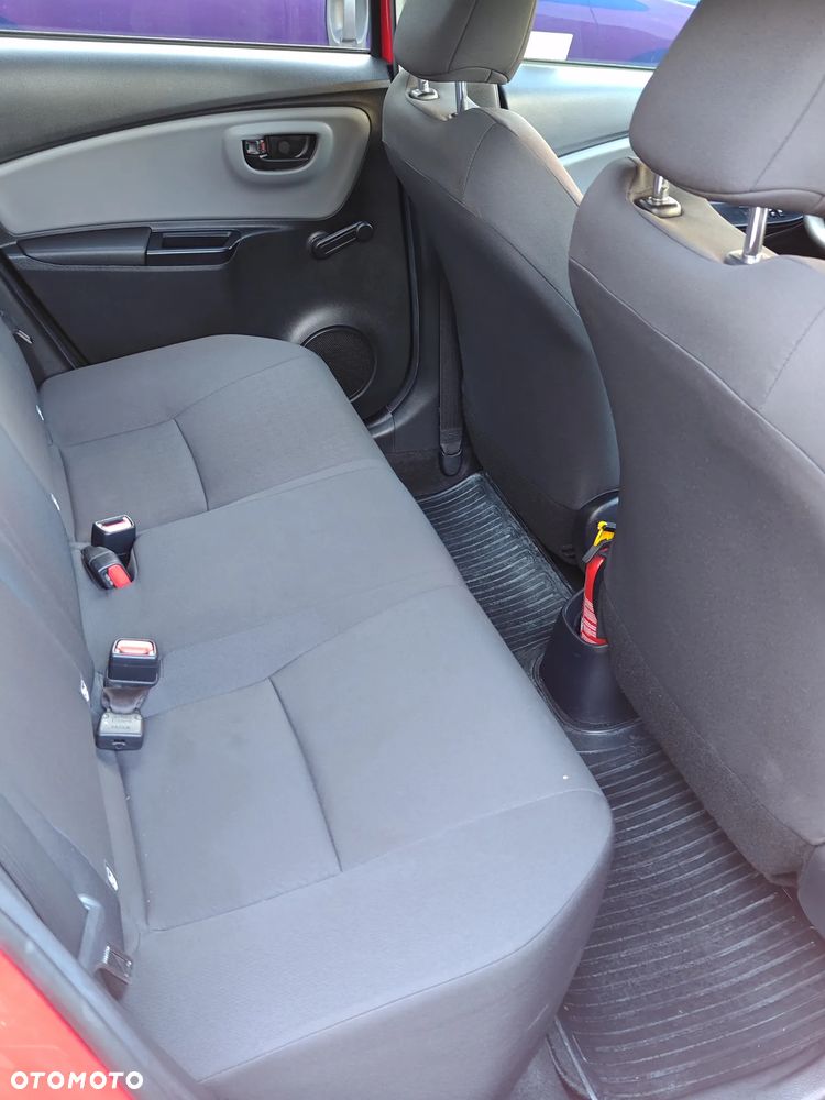 Toyota Yaris 1.0 Active - 19