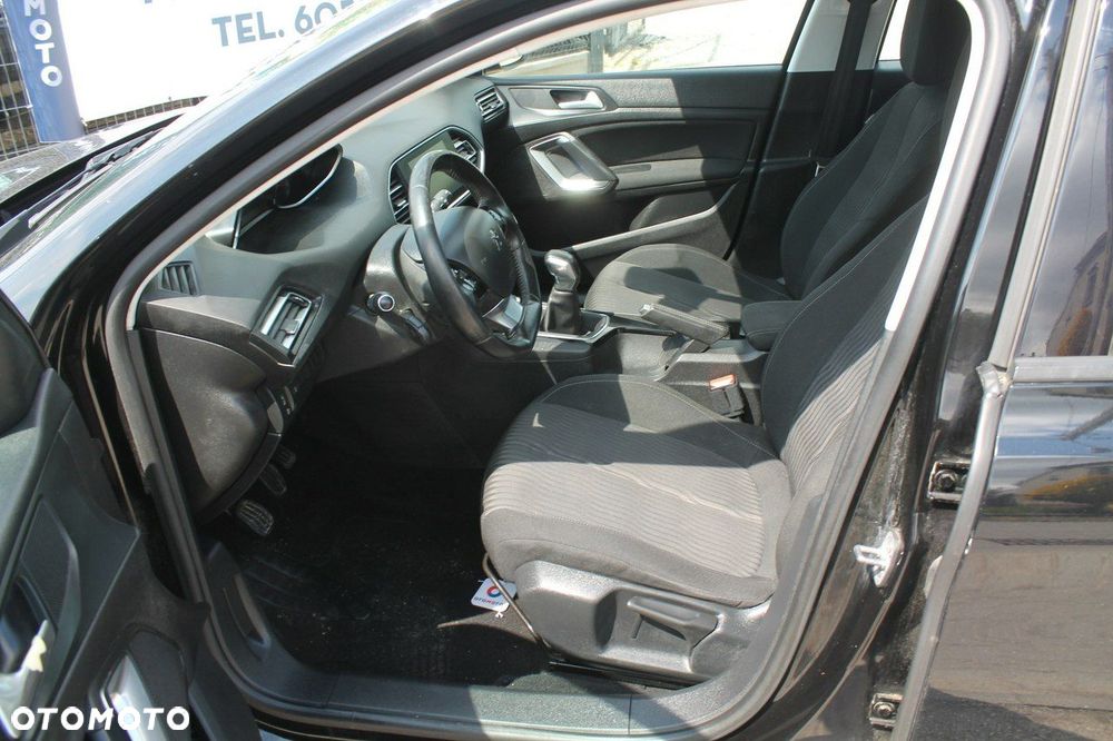 Peugeot 308 - 9