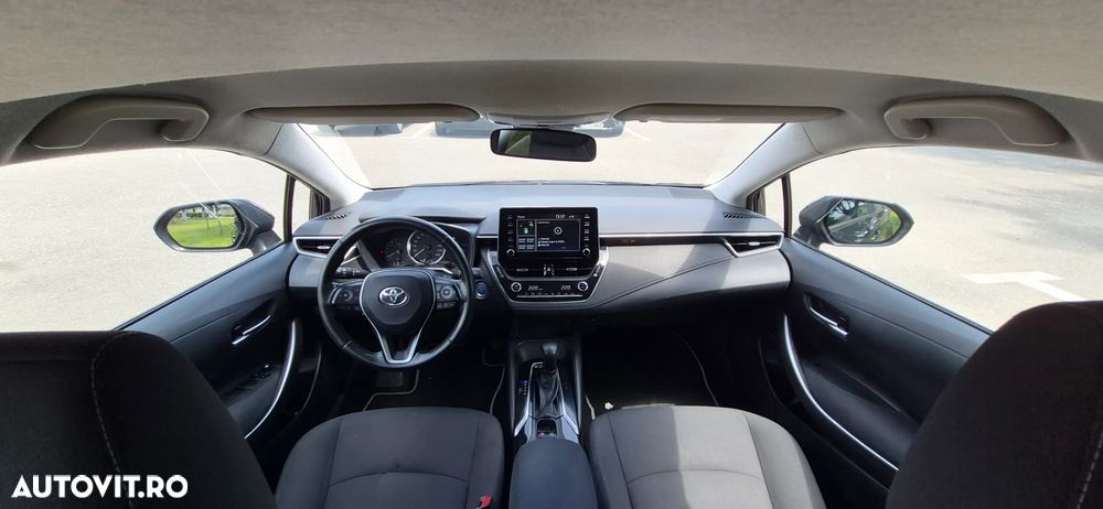 Toyota Corolla 1.8 Business Edition - 4