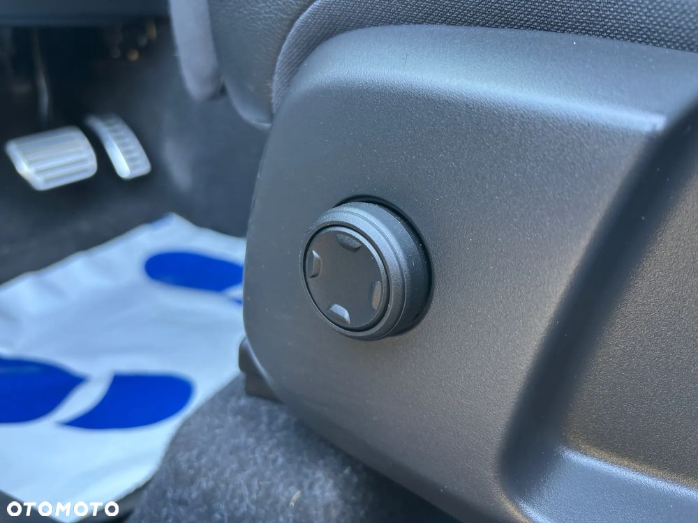 Volvo XC 40 D3 SCR R-Design - 20