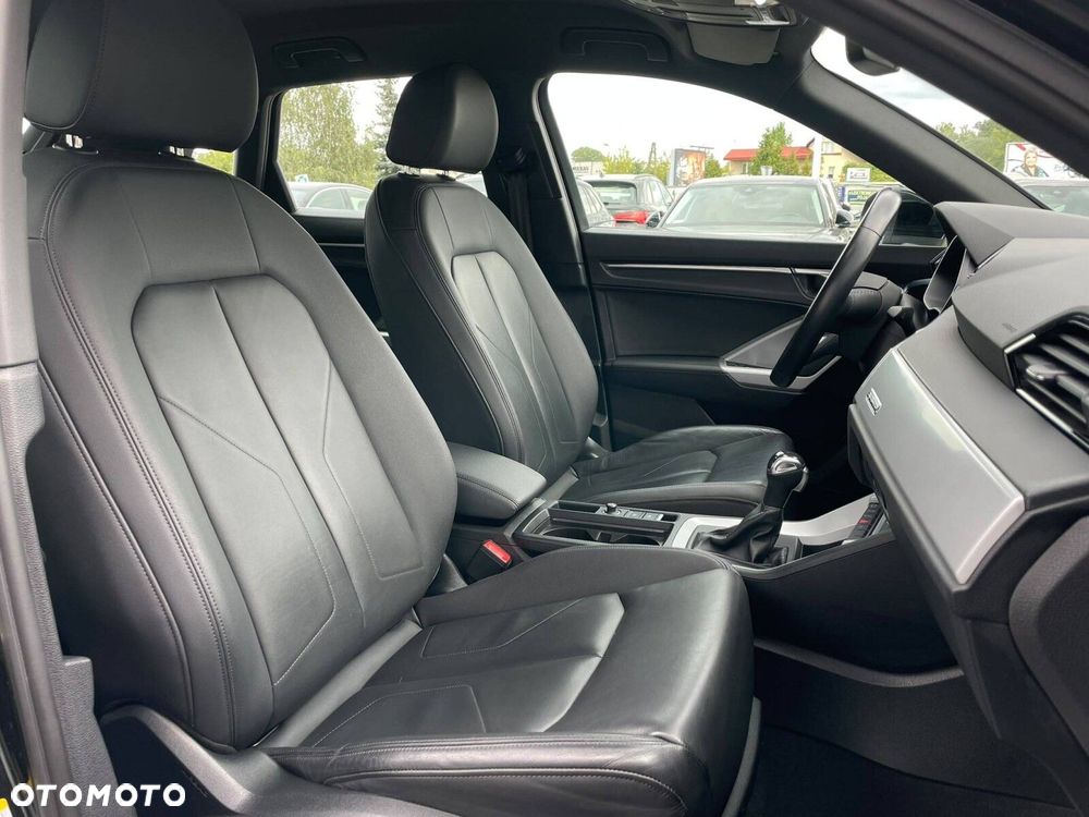 Audi Q3 - 23