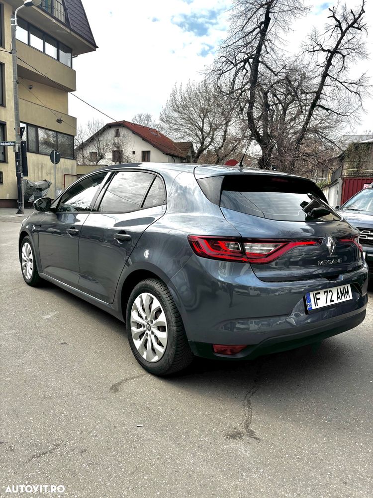 Renault Megane 1.5 dCi Dynamique - 4