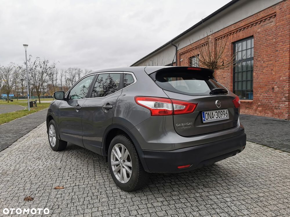 Nissan Qashqai 1.2 DIG-T Acenta EU6 - 7