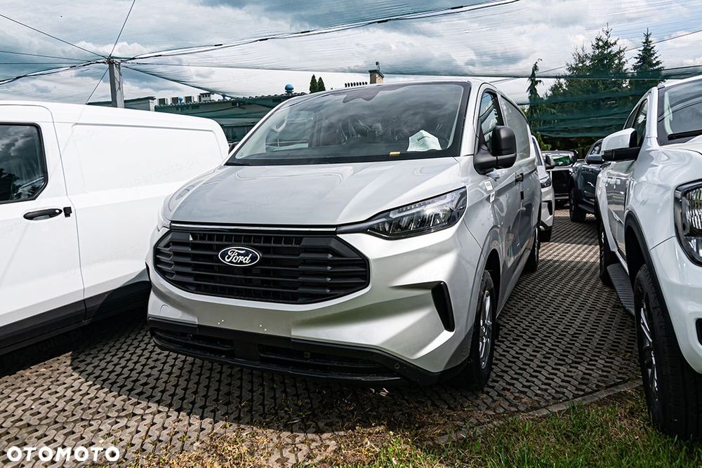 Ford Transit Custom 320 L2H1 Trend A8 2.0 136KM - 2