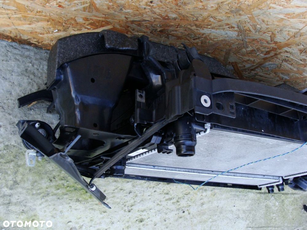 pas przedni chłodnice vw golf vii sportsvan 1.6 tdi 510 2016r - 6