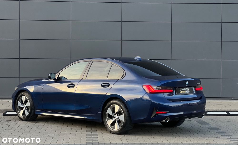 BMW Seria 3 320d Sport Line Shadow sport - 9