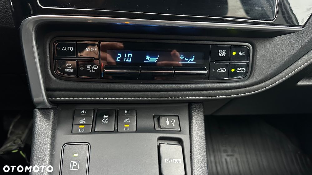 Toyota Auris 1.8 HSD Luna - 25