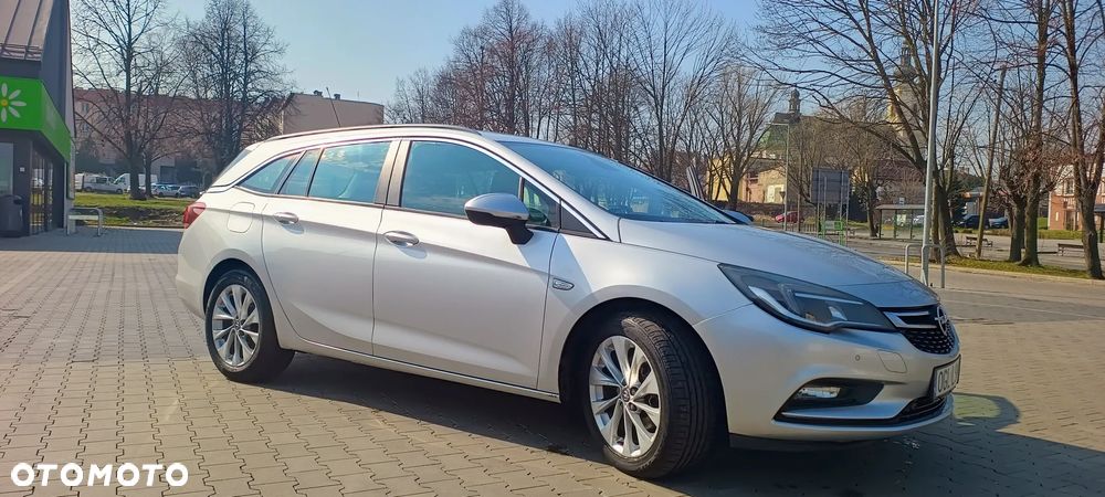 Opel Astra 1.6 CDTI 120 Lat - 2