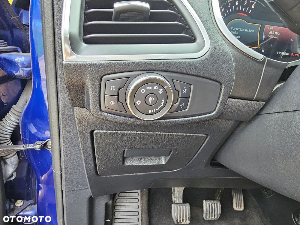 Ford S-Max - 23