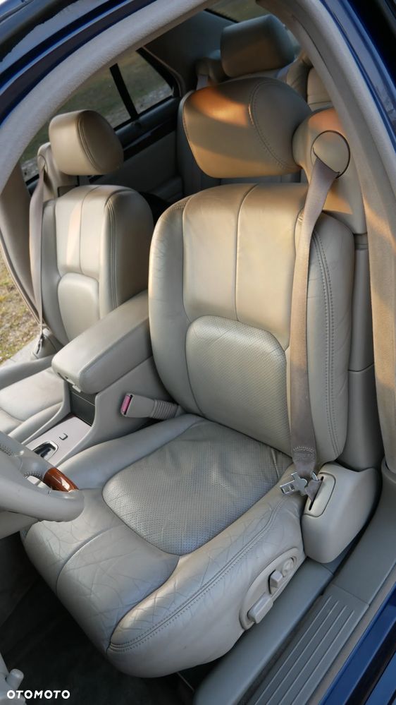 Cadillac Seville - 33