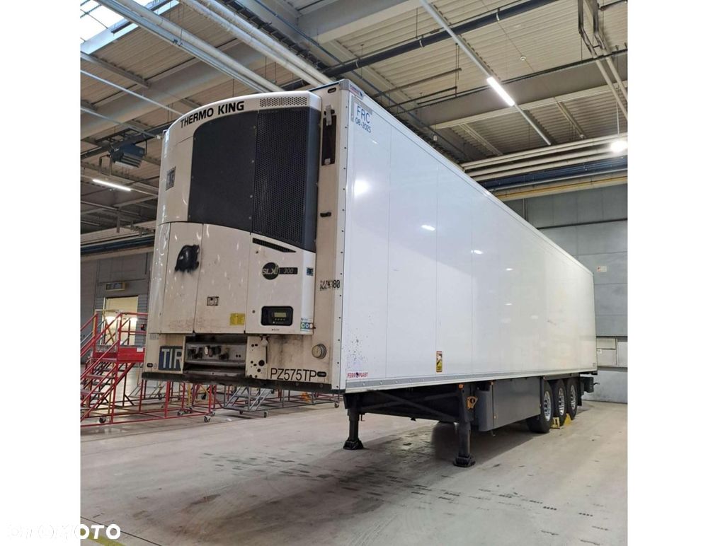 Schmitz Cargobull SKO FP 45 ThermoKing SLXi 300 - 3