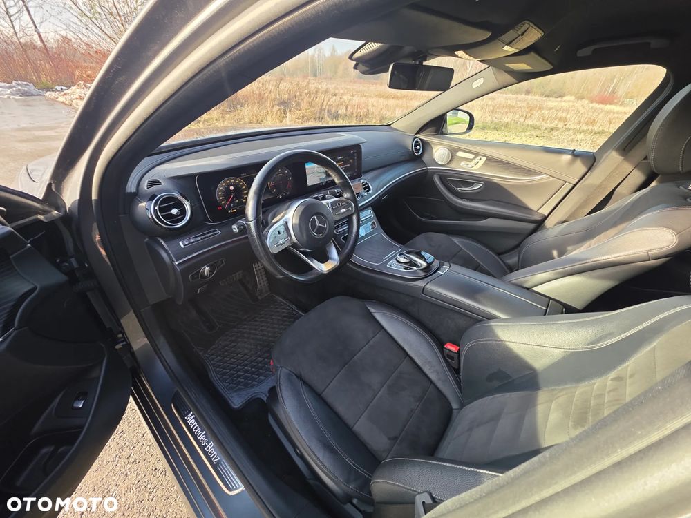 Mercedes-Benz Klasa E 220 d 4-Matic AMG - 4