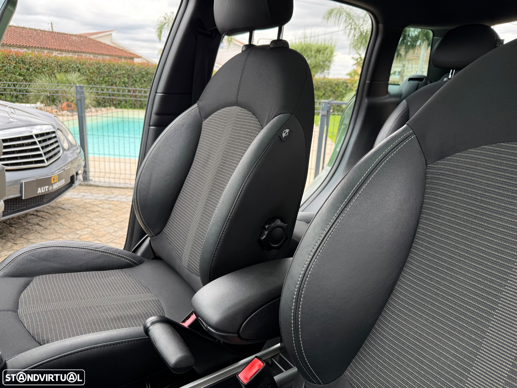 MINI Countryman Cooper D - 44