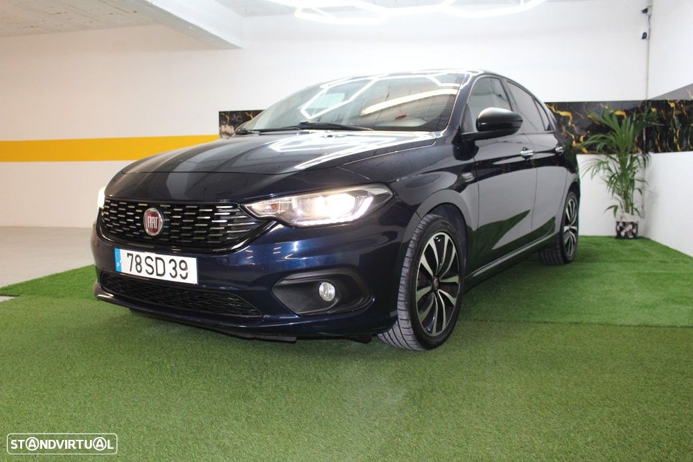 Fiat Tipo 1.3 M-Jet Lounge J17 - 1
