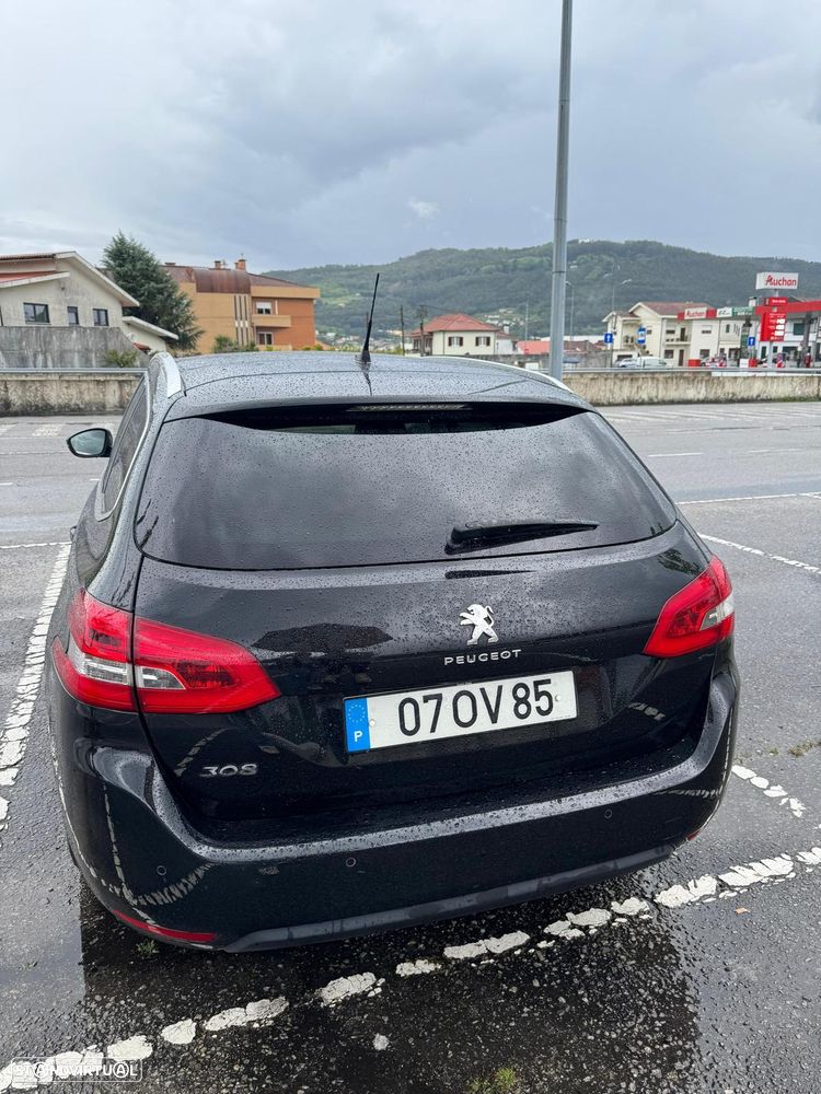 Peugeot 308 SW 1.6 e-HDi Allure J17 - 9