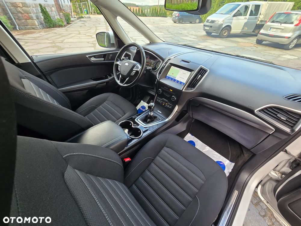 Ford Galaxy 2.0 EcoBlue Titanium - 24
