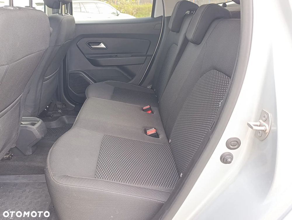 Dacia Duster 1.6 SCe Outdoor S&S - 18