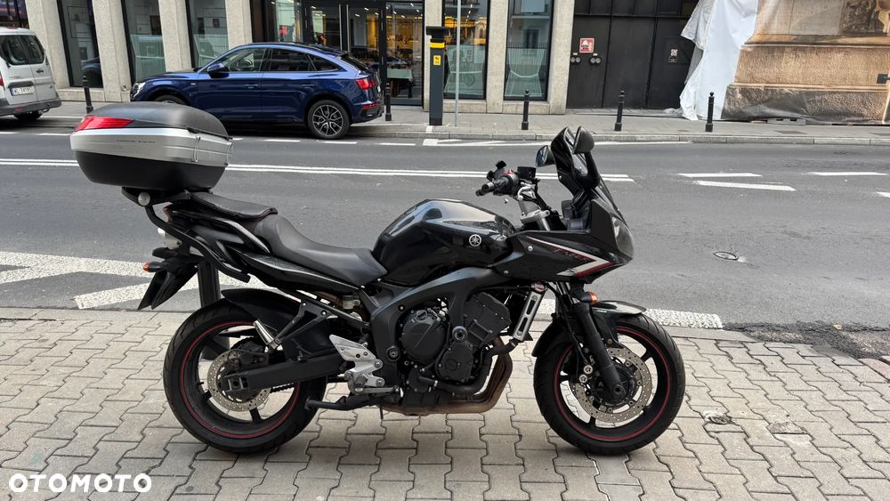 Yamaha FZ6 - 3