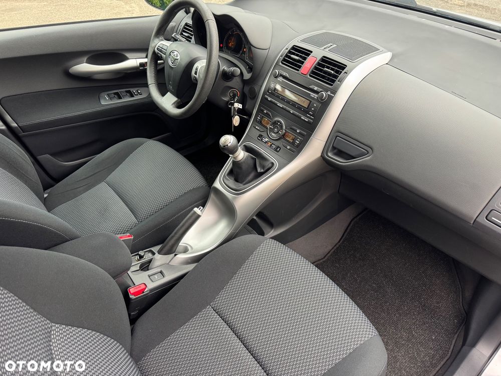 Toyota Auris 1.6 Valvematic Life Plus - 13