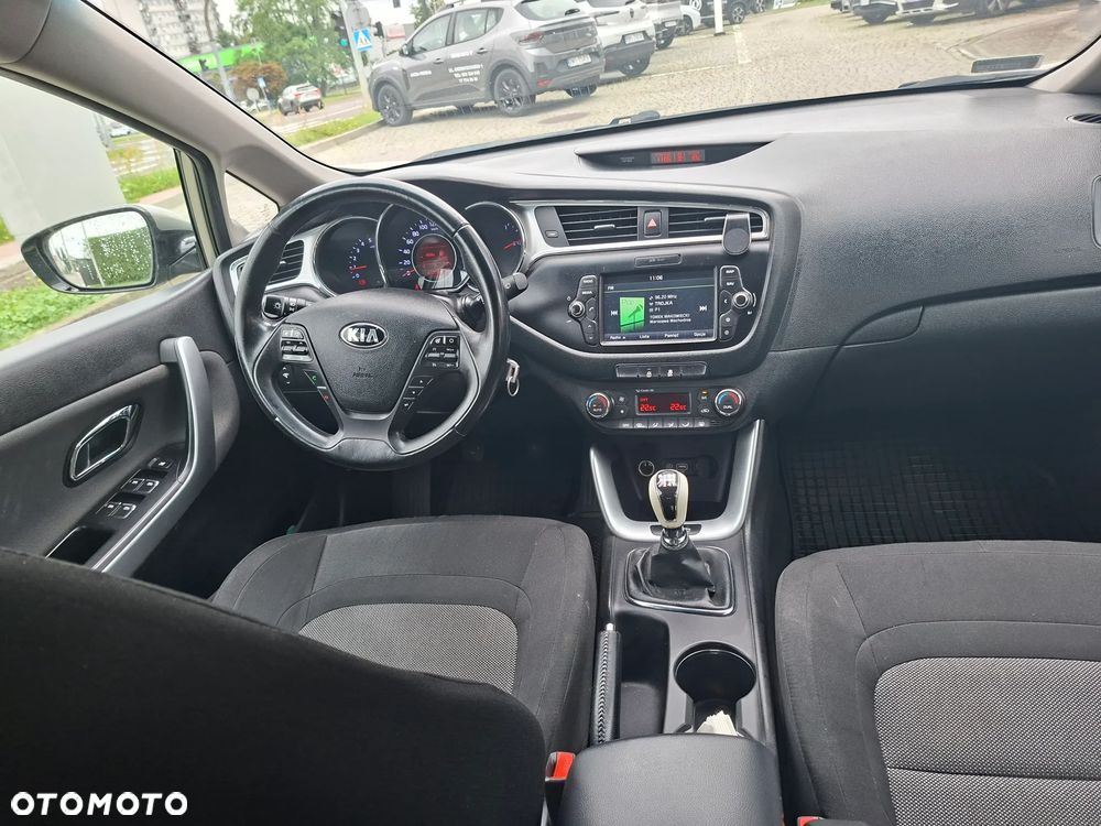 Kia Ceed 1.6 CRDi M - 10