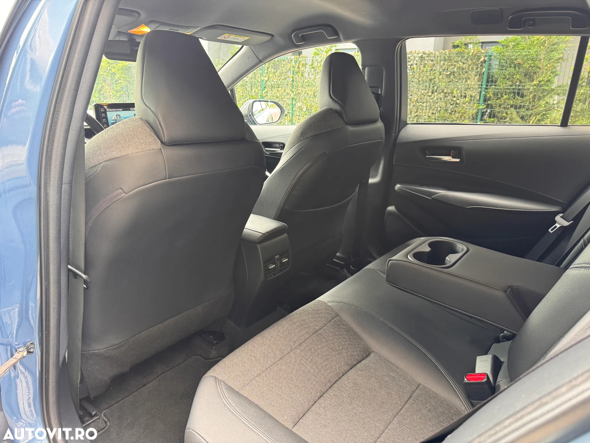 Toyota Corolla 1.8 Hybrid Touring Sports Business Edition - 10