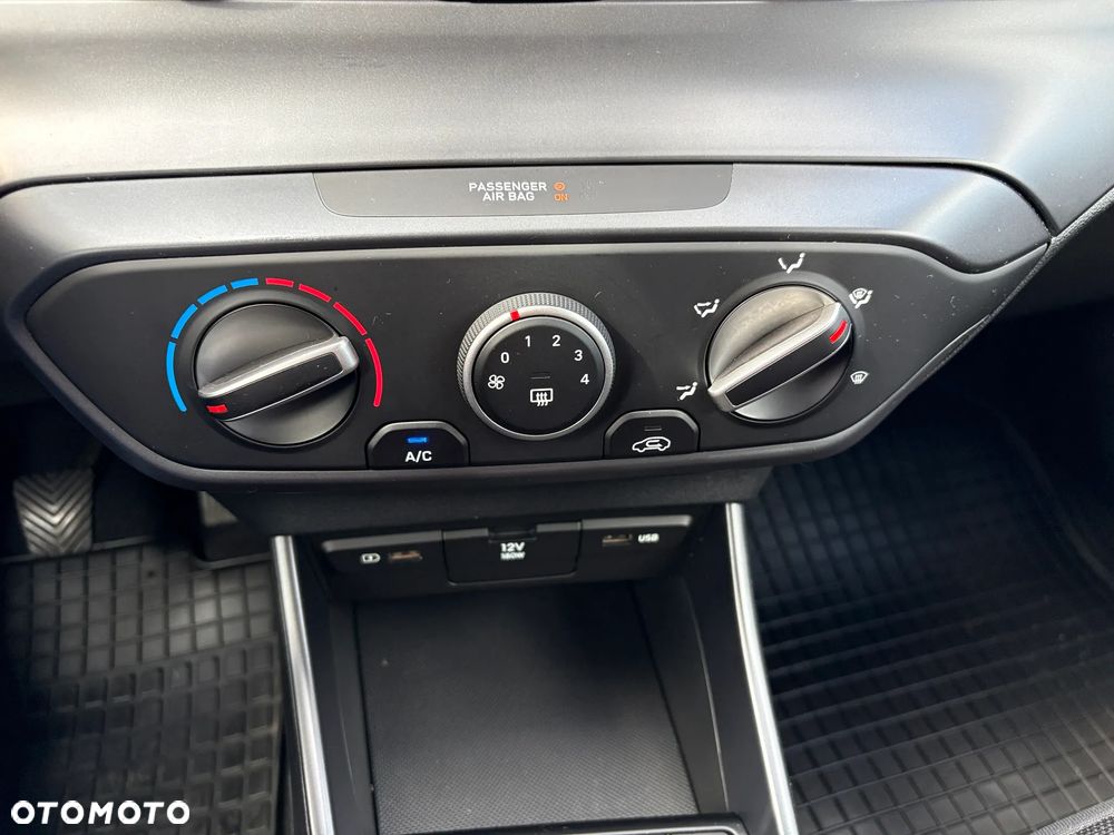 Hyundai i20 1.2 Pure - 9